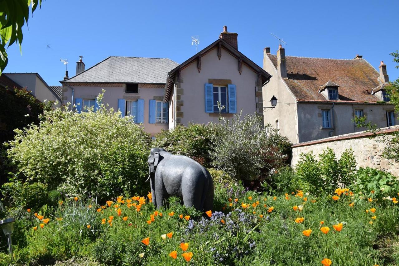 Le Gite Clos Monade Souvigny Eksteriør billede