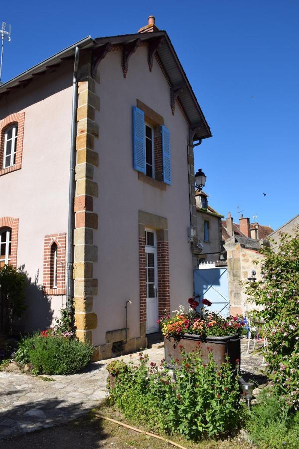 Le Gite Clos Monade Souvigny Eksteriør billede